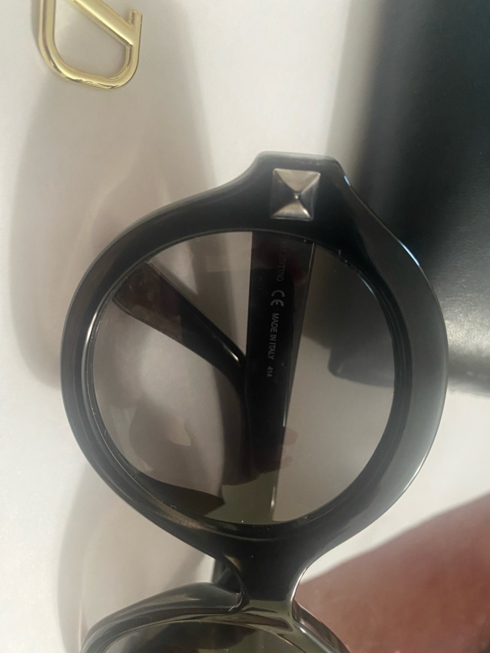 Valentino Black Round Sunglasses with Gold VD Charm - Picture 5 of 12